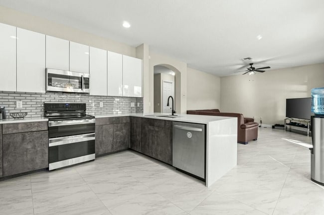 Photo - 7654 Jewelwood Dr