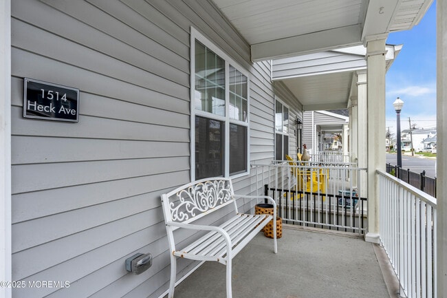 Photo - 1514 Heck Ave