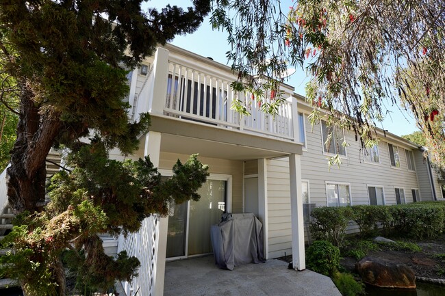 Photo - 22234 S Vermont Ave Unidad 203B Rental