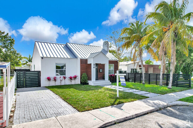 Building Photo - 84 NW 48th St Rental