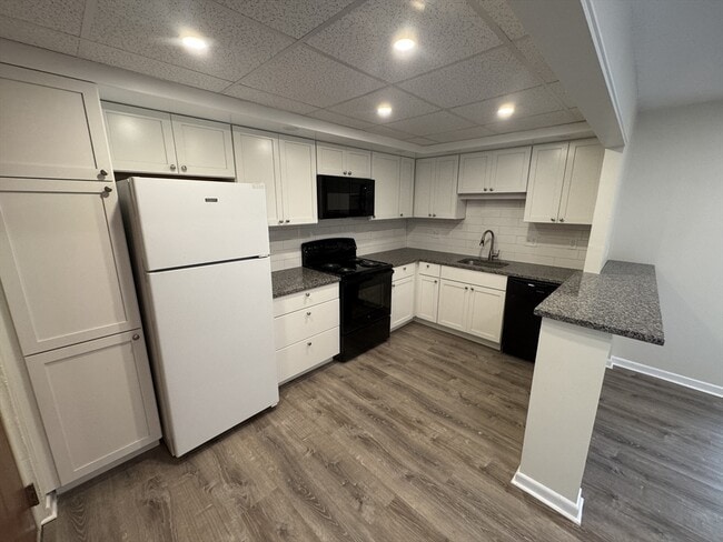 Photo - 106 Broad St Unidad 54