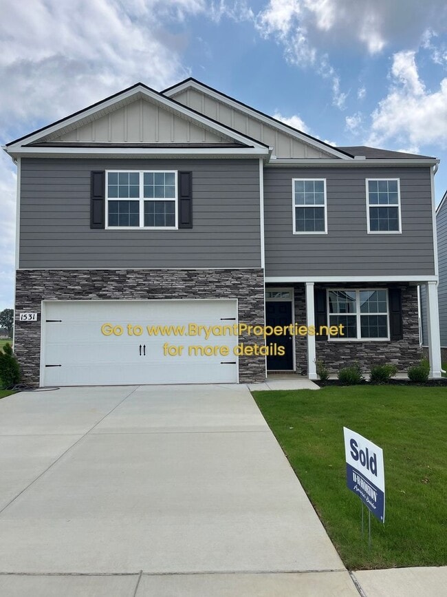 Building Photo - 1531 Rosewood Dr Rental