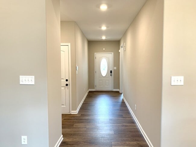 Photo - 421 Ayden Ln