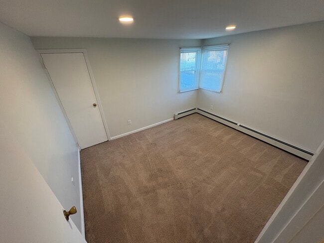 Photo - 385 West Dr Unit 2