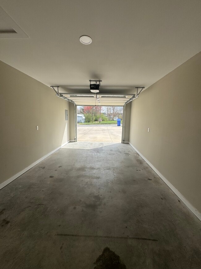 Photo - 3811 McBroom Chapel Rd Unit B