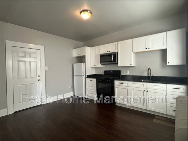 Photo - 633 Manor St