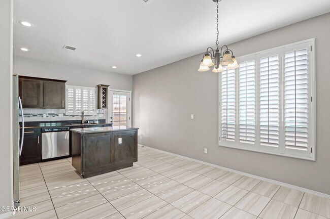 Photo - 14365 Jonathan K. Molina Ct