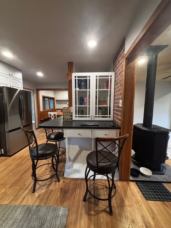 3716 Knoll Ridge Dr