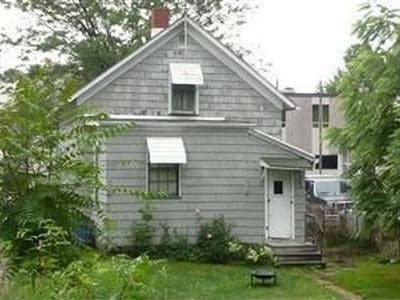 Photo - 124 Gateway Blvd N