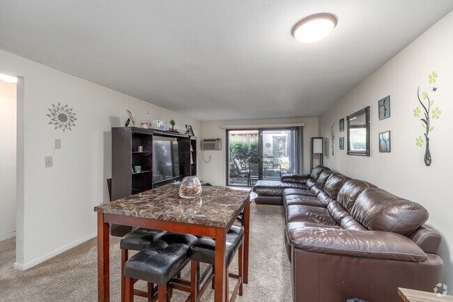 Interior Photo - Chicopee Mews Rental