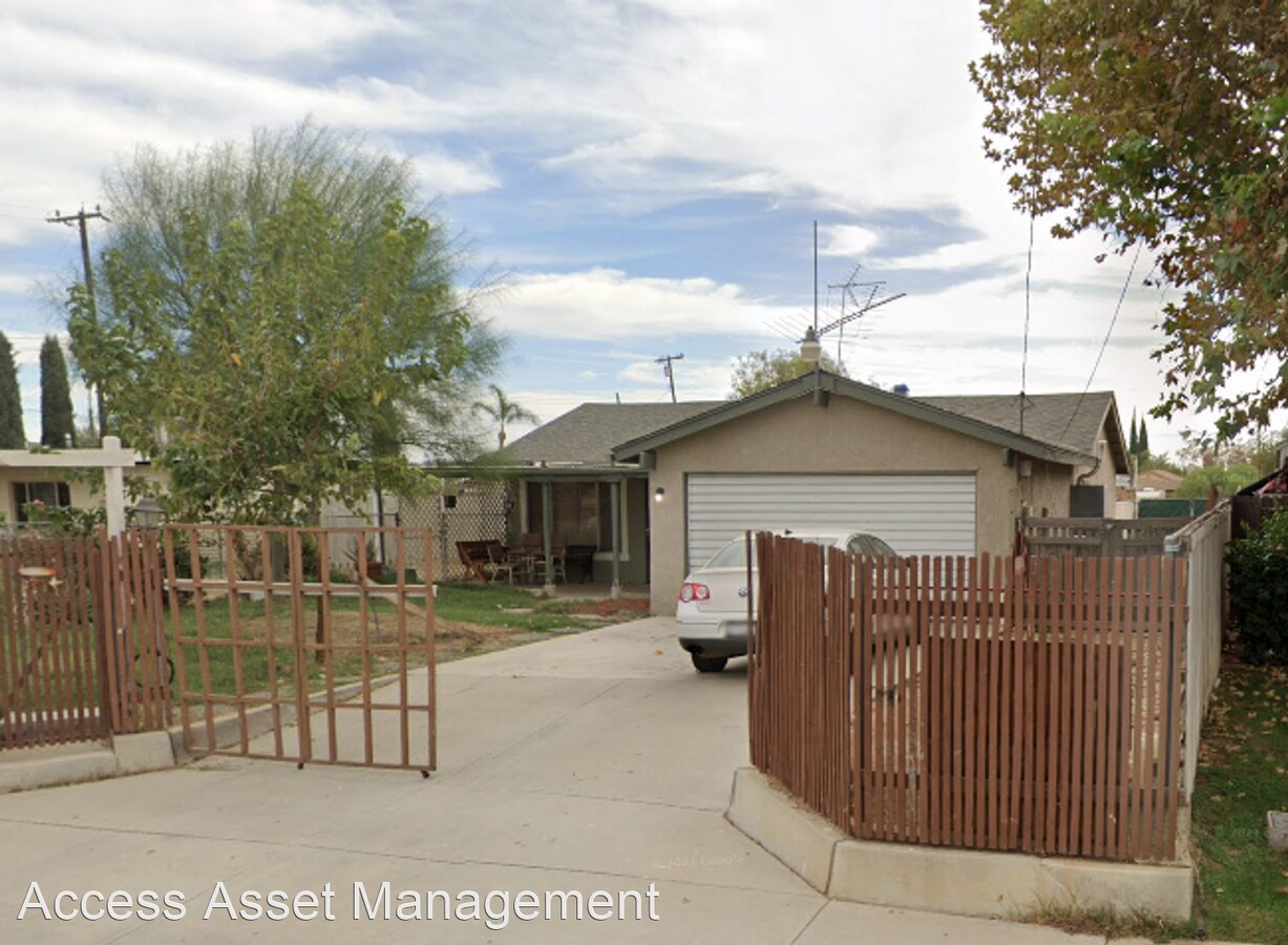 3 br, 2 bath House - 24601 Eucalyptus Ave - 3 br, 2 bath House - 24601 Eucalyptus Ave