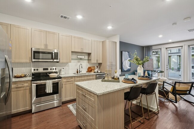 Photo - Montage Southside