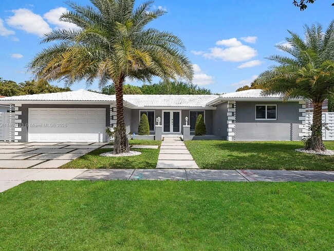 Photo - 6951 Miami Lakeway S House