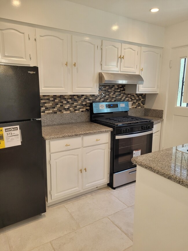 Photo - 405 S Crescent Dr