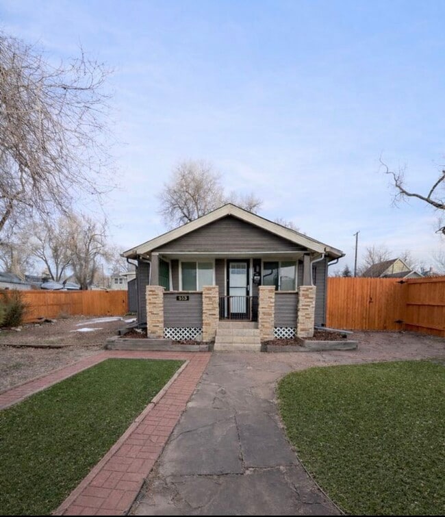 Building Photo - 513 N Franklin St