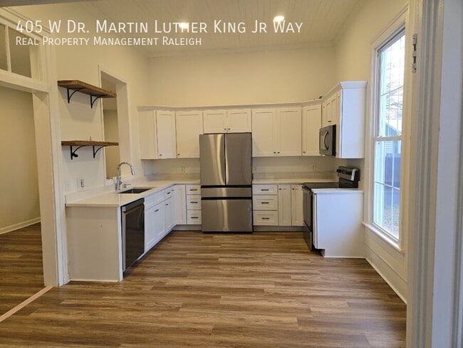 Photo - 405 W Dr. Martin Luther King Jr. Way