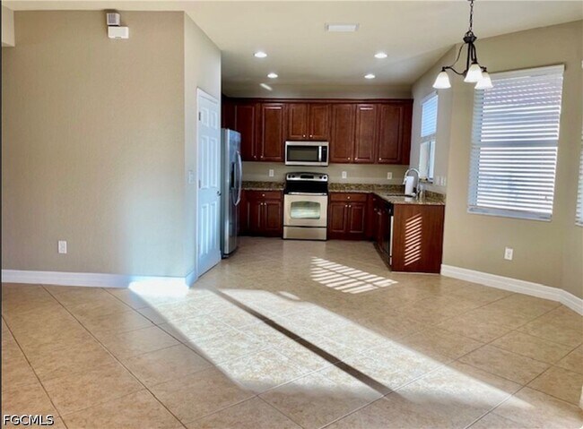 Photo - 10474 Spruce Pine Ct