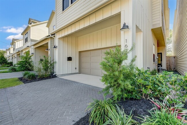 Photo - 1614 Northwood St