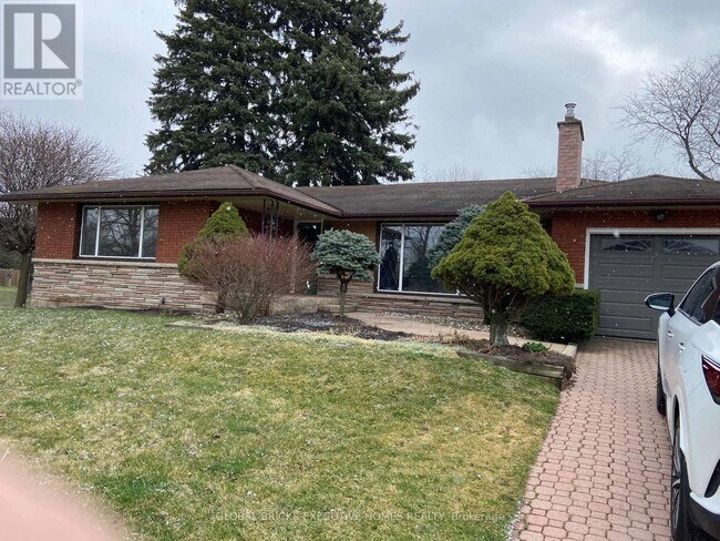 Photo - 123 Seneca Dr
