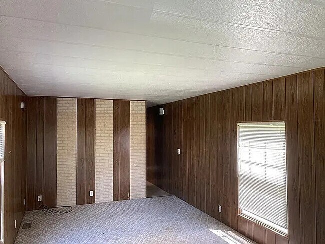 Photo - 2 Bedroom 1 Bathroom