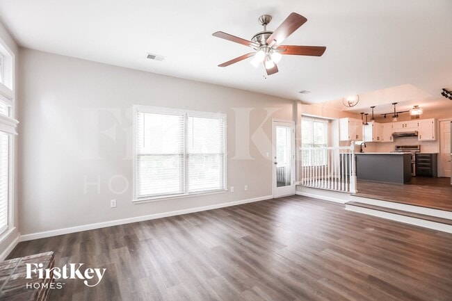 Photo - 11637 Cody St