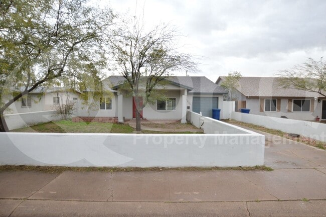 Building Photo - 2055 E Orange St. Rental