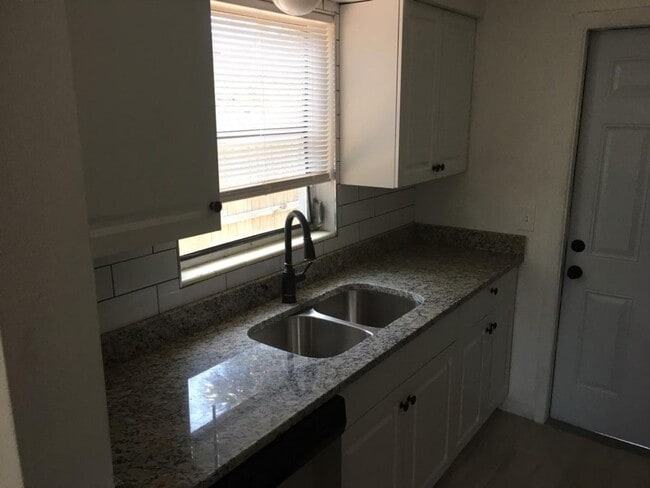 Photo - Remodeled 3 bedroom / 2 bath in Coquina Ke...