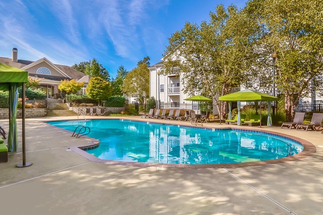 Photo - Ultris Courthouse Square