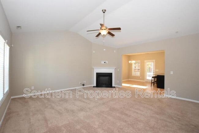 Photo - 249 English Oak Dr