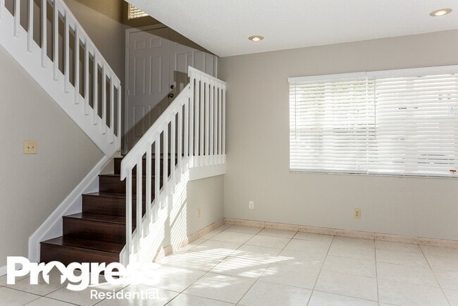 Photo - 6701 Fern St