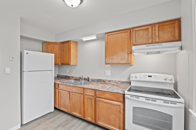 Photo - 4200 N Arlington Ave Unit 3