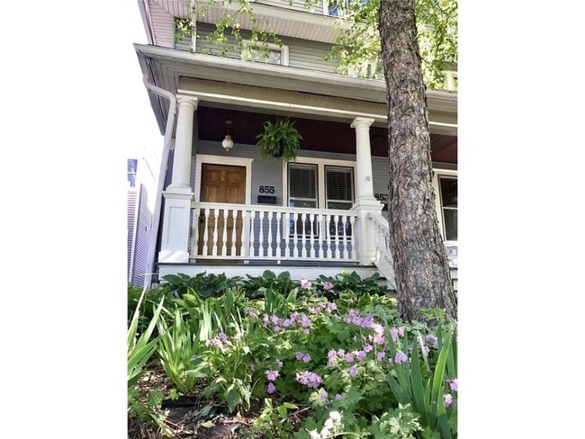 Building Photo - 855 Ashland Ave Rental
