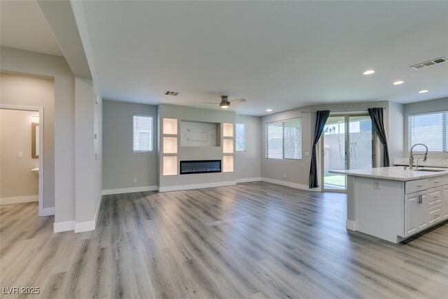 Photo - 7363 London Blue Ct