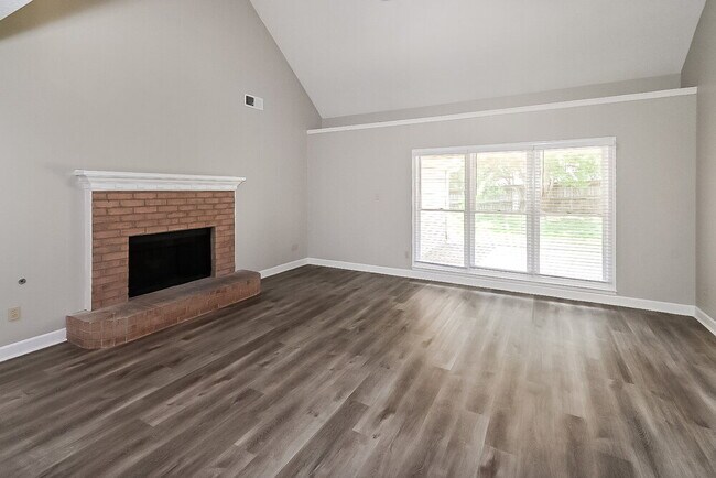 Photo - 9012 Brent Ln