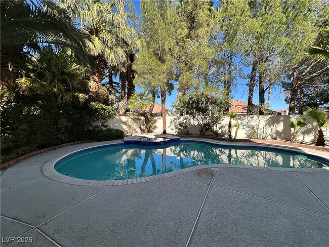 Photo - 2920 Sunstone St