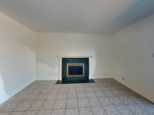 Photo - 2508 Kennedy Way