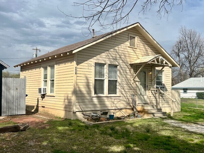 Photo - Duplex for rent in Norman