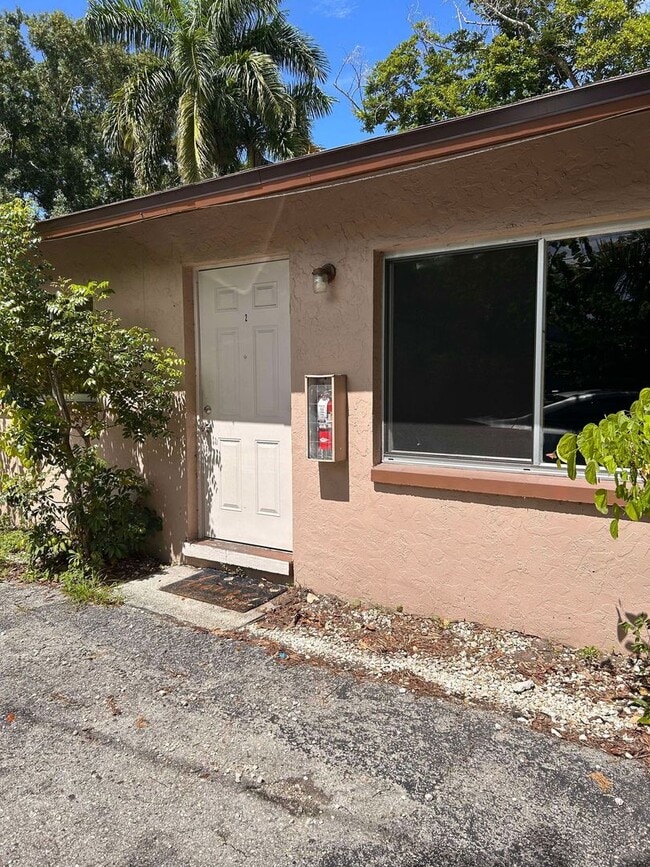 Photo - 3713 Washington Ave Apartamento Unidad 3713 Washington #2