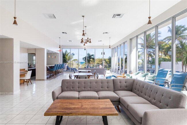Photo - 9225 Collins Ave Unit 908