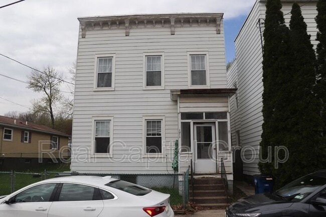Building Photo - 171 Lancaster St