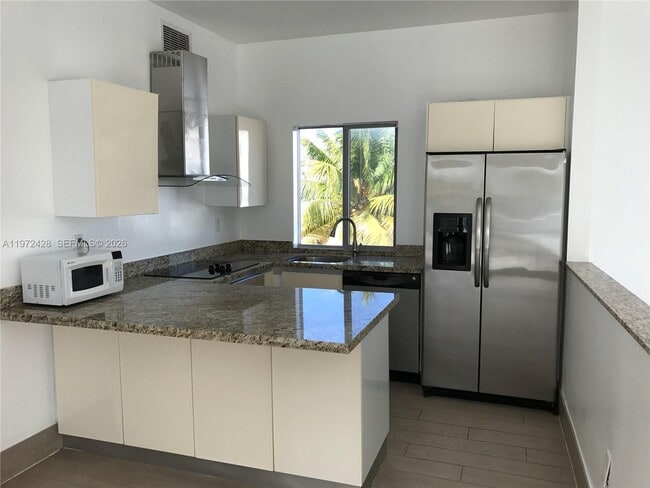 Photo - 1600 Euclid Ave Unit 206