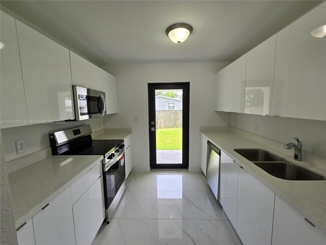 Photo - 18700 SW 316th Terrace