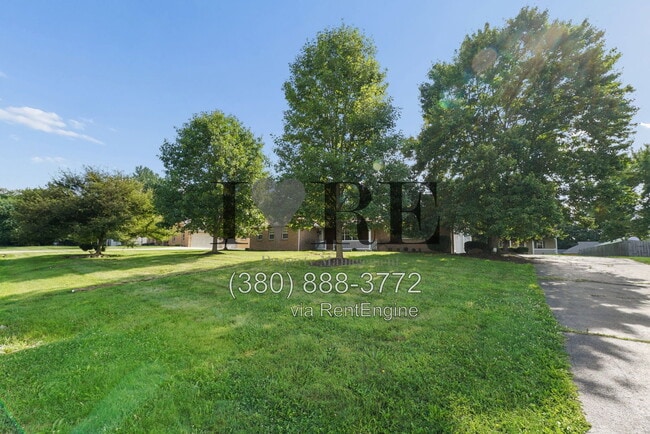 Photo - 10 Buckeye Blvd