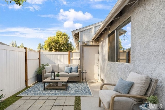 Photo - 15549 Ludlow St