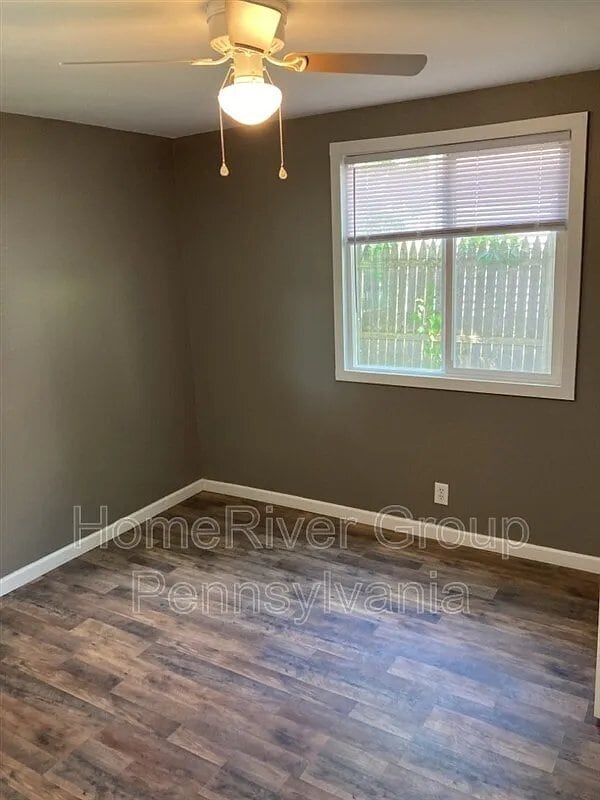 Photo - 221 Caruso Dr