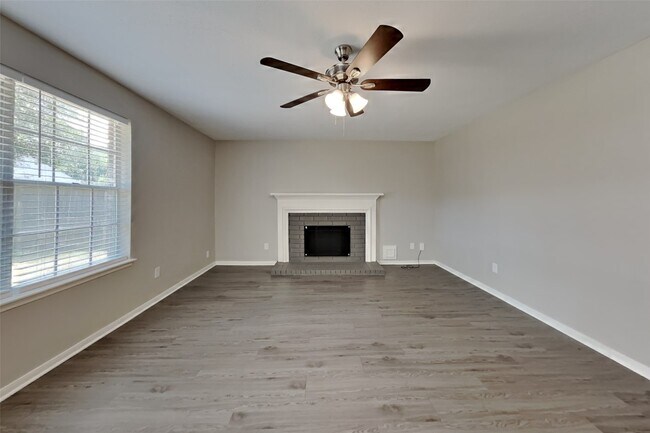 Photo - 1031 Cascade Creek Dr