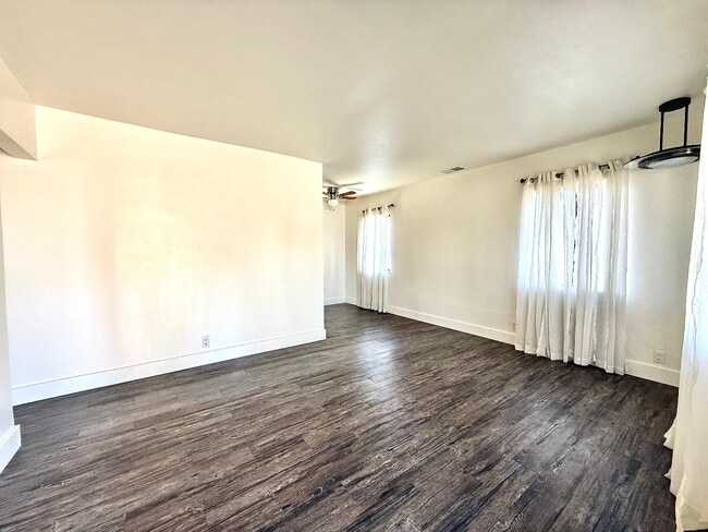 Photo - 2236 Home Dr