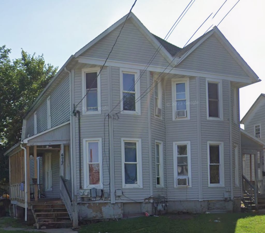 Photo - 477 S Benton Ave Unit 1