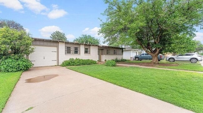 Photo - PRE-LEASING for JULY - Modern Chic 3 Bedroom Home