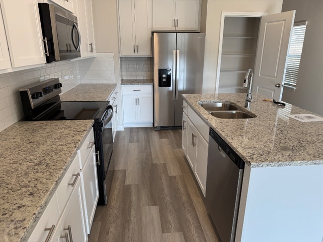 Photo - 8149 Huspa Ave